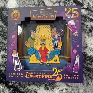 Disney The Emperor’s New Groove 25th Anniversary Jumbo Pin